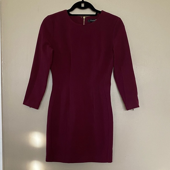 Forever 21 Deep Red Garment - Picture 2 of 6